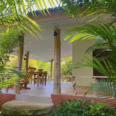 บ้านสวนภูรจิตร Baansuanphurajit Ban Nong Pa Kha Exterior photo