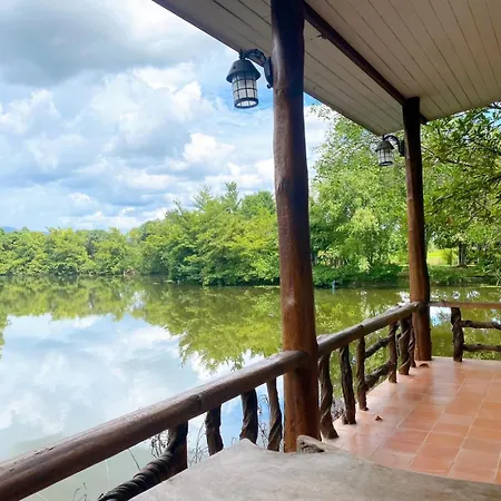บ้านสวนภูรจิตร Baansuanphurajit Ban Nong Pa Kha Exterior photo