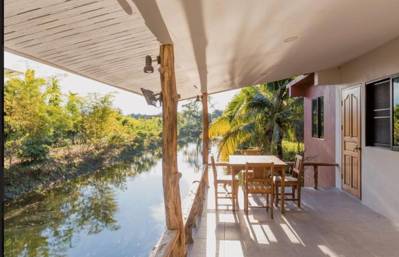 บ้านสวนภูรจิตร Baansuanphurajit Holiday home *